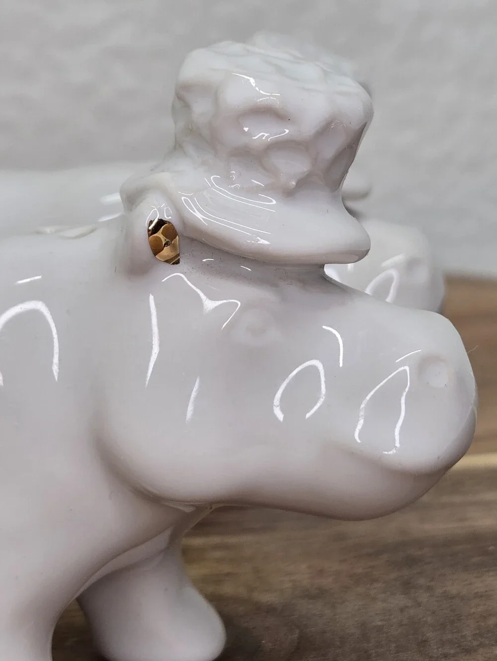 White Ceramic Hippo Salt & Pepper Shakers Set Gold Ear Trim Hat Couple Minimal